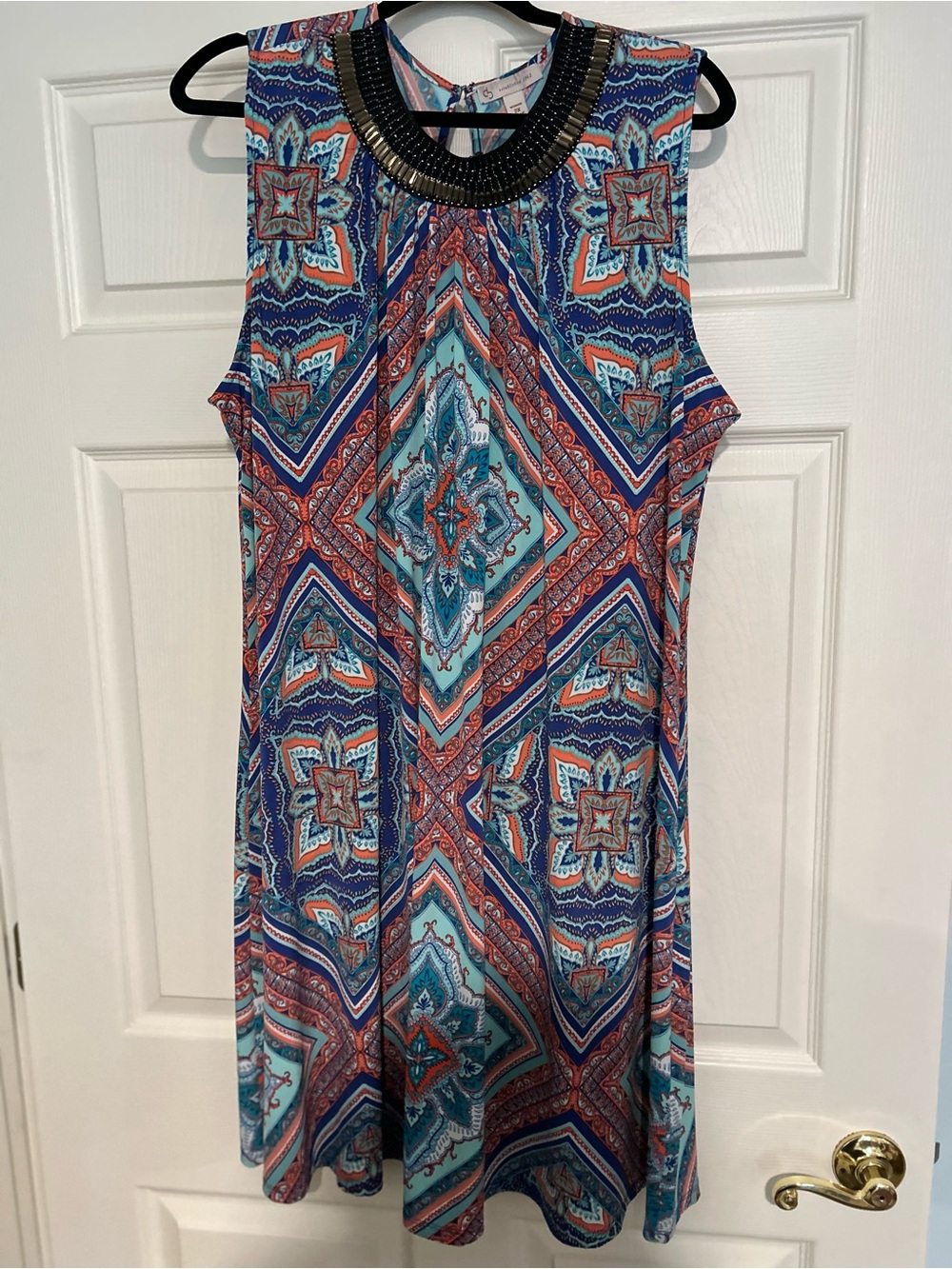 Sleeveless Beaded-Neck Geo Print Dress in Blue and Teal